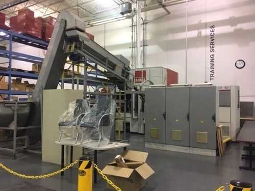 SBO 10 Compact PET Reheat Stretch Blow Molding Machine-1